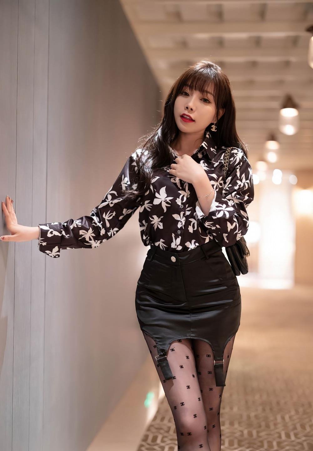 �۷����۵Ļ���Ů������ȫ������