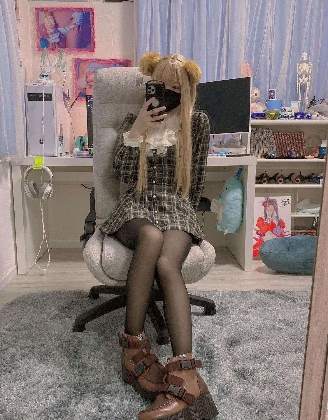 ���˰�Ůѧ��Ū���߳�ȫ��