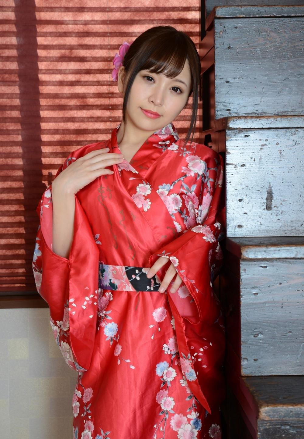 �þó���18�����վ�������