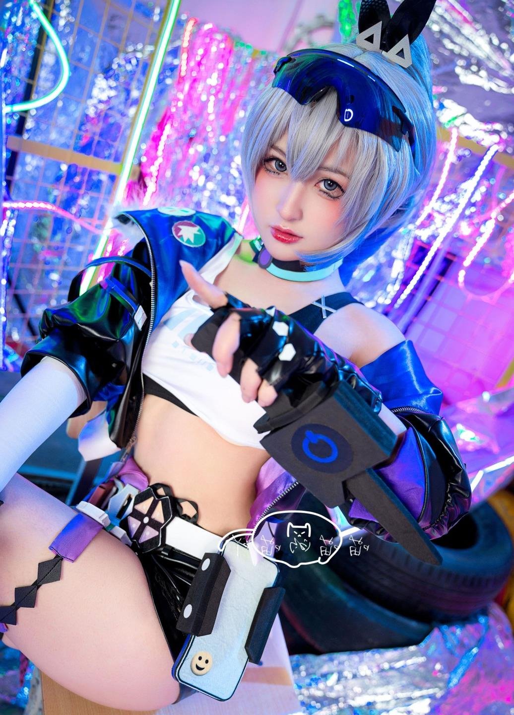 ���д�Ⱥ��Ů��˽���������