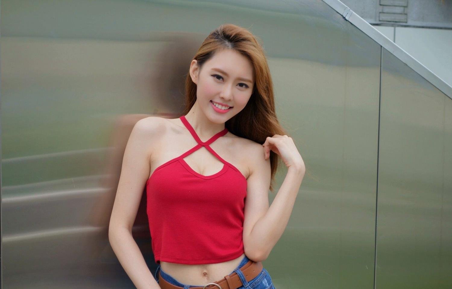 ���������������ֱ��ĸ��η���ȫ������