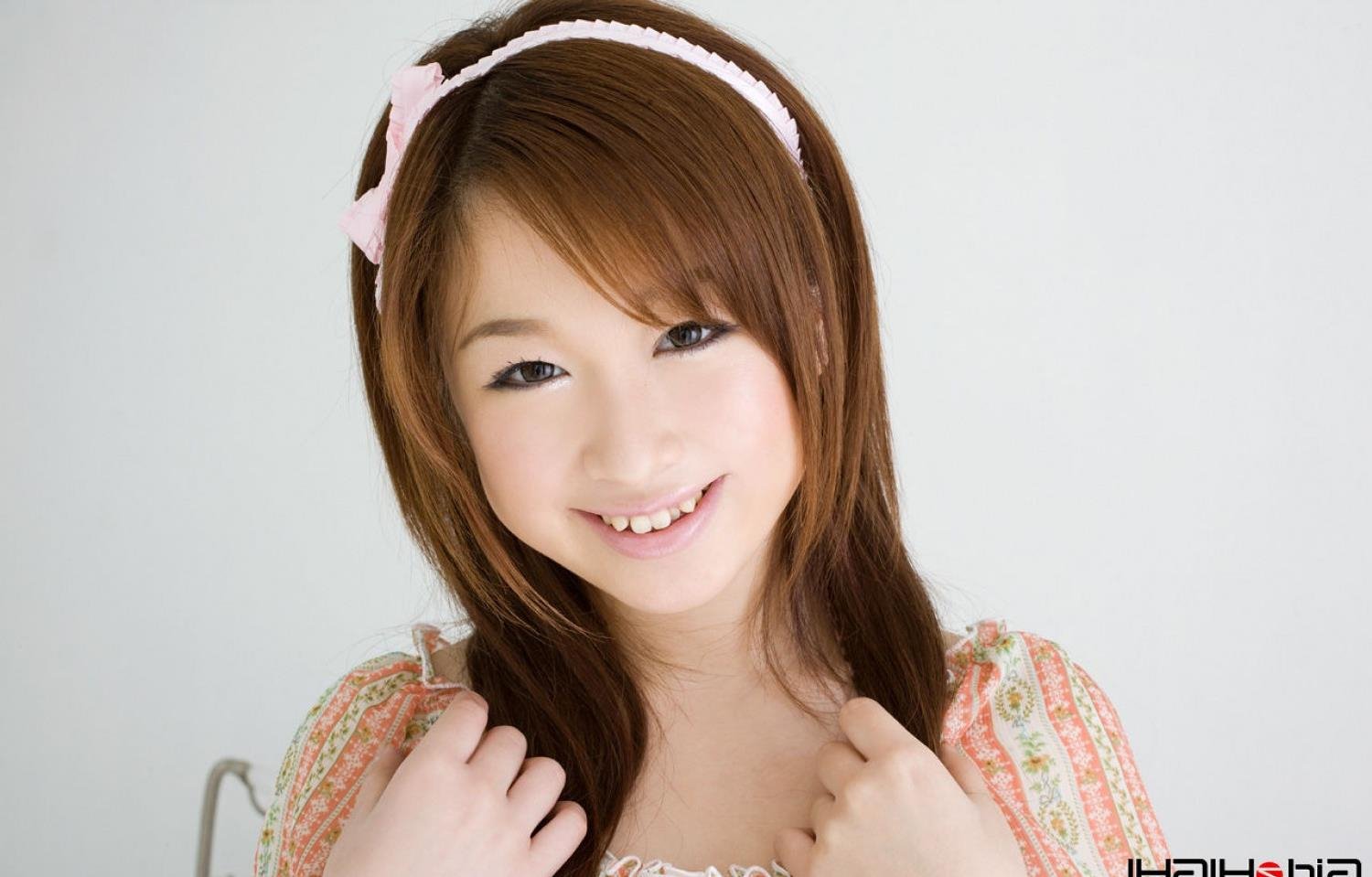 ����Ժ������Ʒ��Ƶ�������