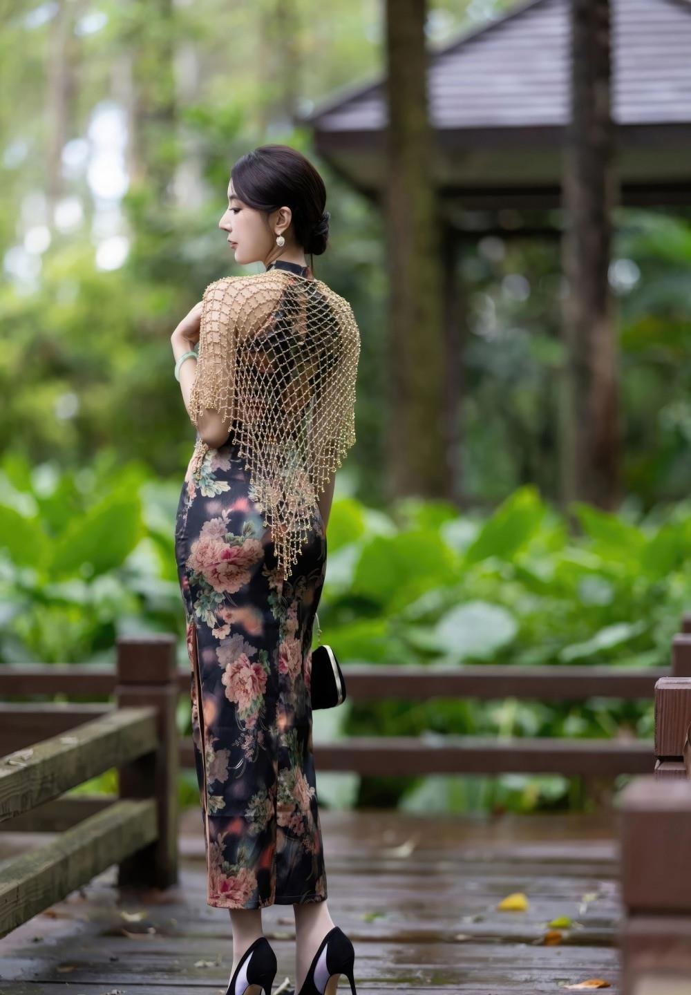 Ů����н�С˵�������