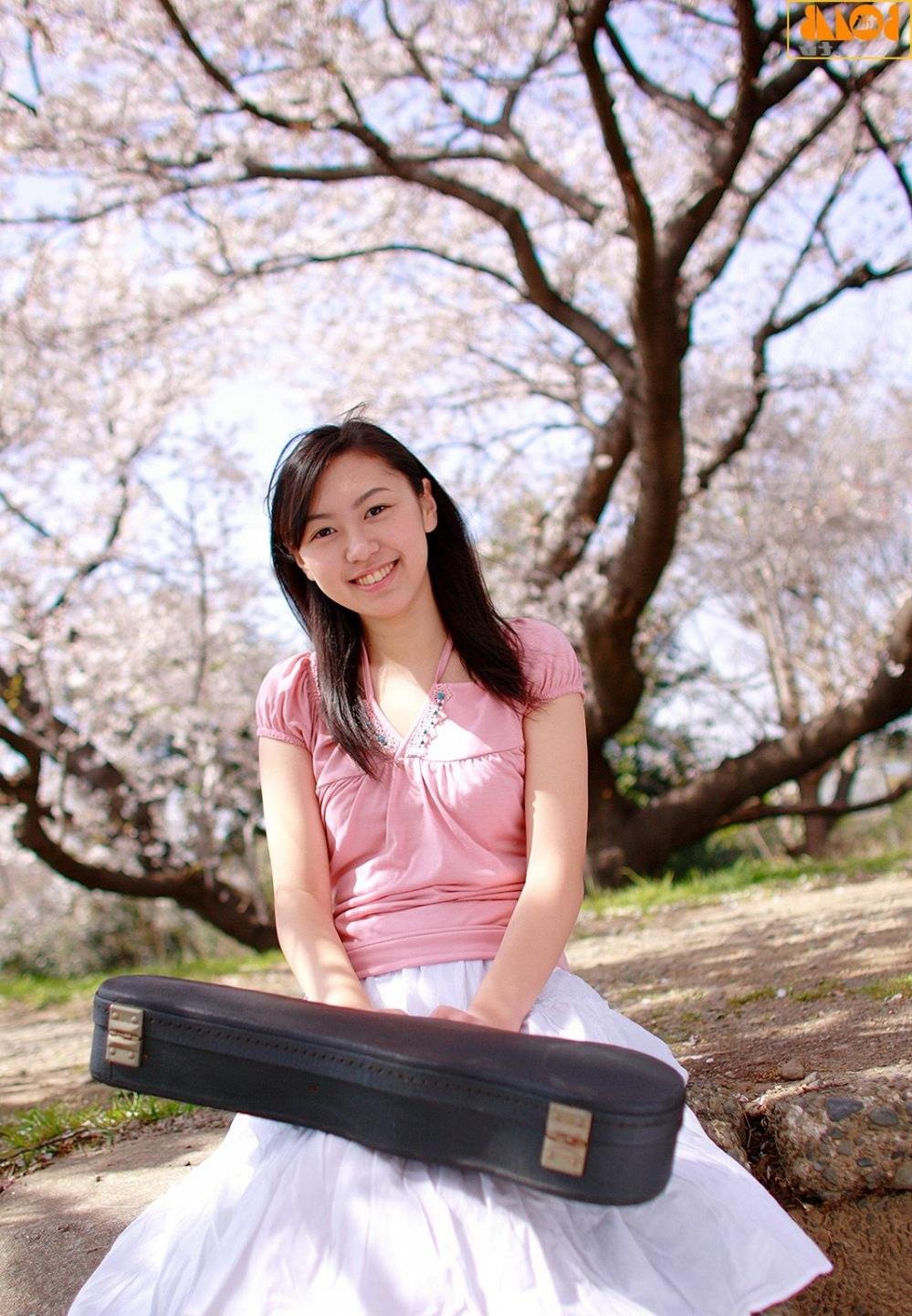 ţ����Ů����ȫ��