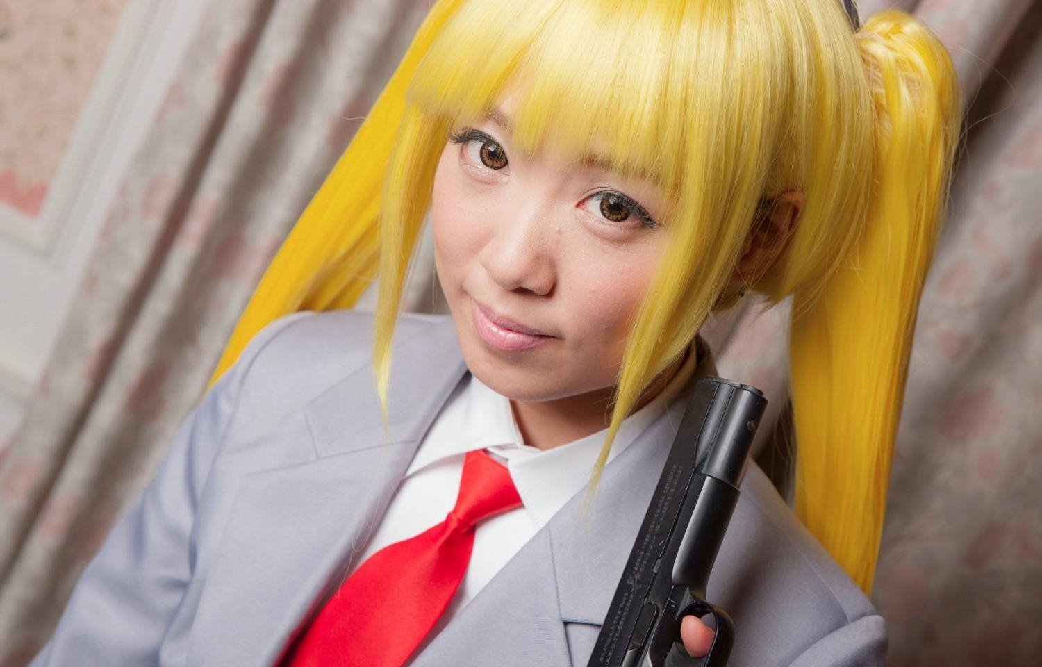 Ů����ϵ��ױ�������