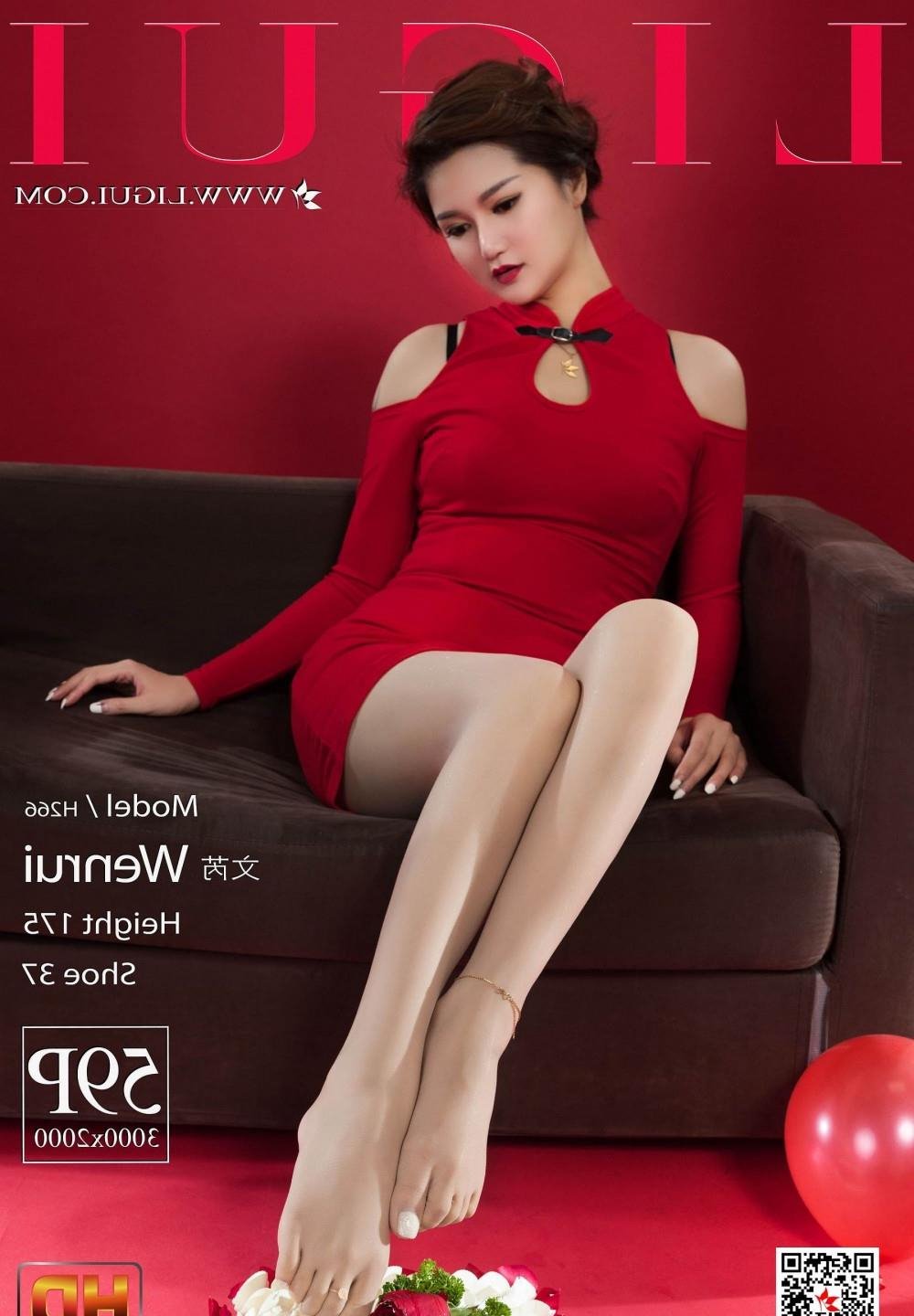 ��������ȥ��С��ſ�ڵ��ϴ��˿�BD�����