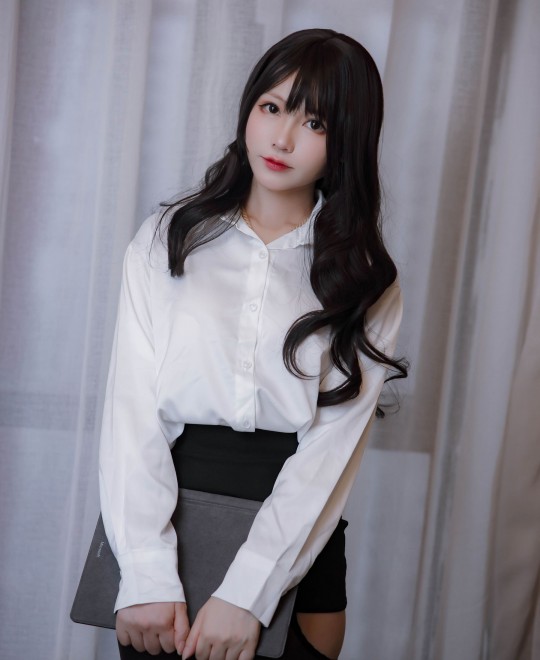 �����˵�һ�������߹ۿ��������