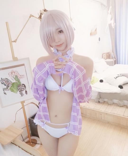 ���ұ�������BD�����