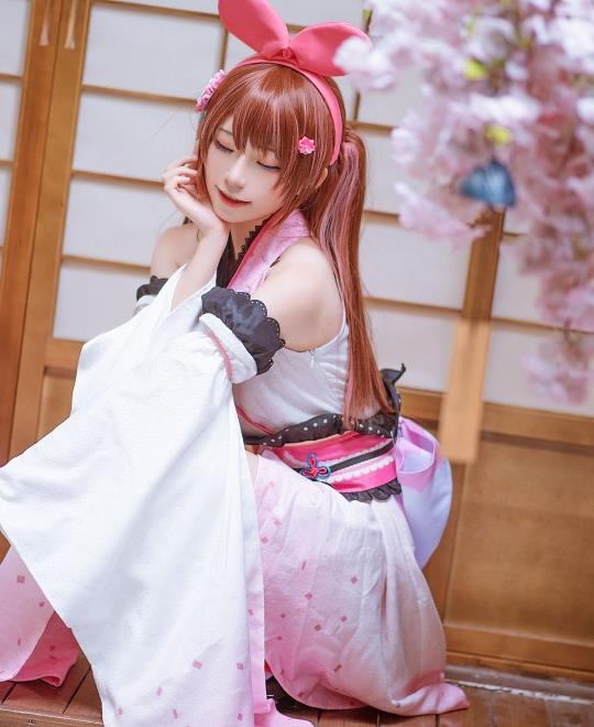 ����Ů��Ƭβ��ȫ��